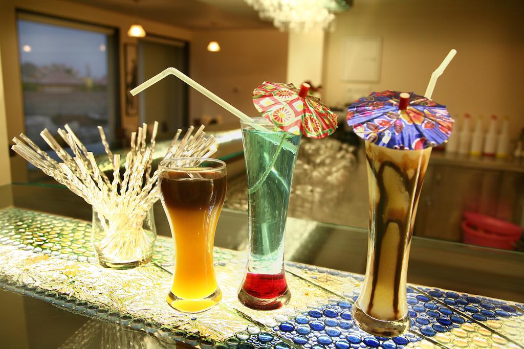 Sentosa Resorts & Water Park Chinchvad エクステリア 写真